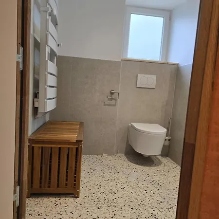 Chez Julie Et Julien דירה