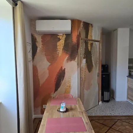 Chez Julie Et Julien *